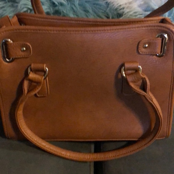 Beautiful Striped Leather HandBag - Picture 4 of 5